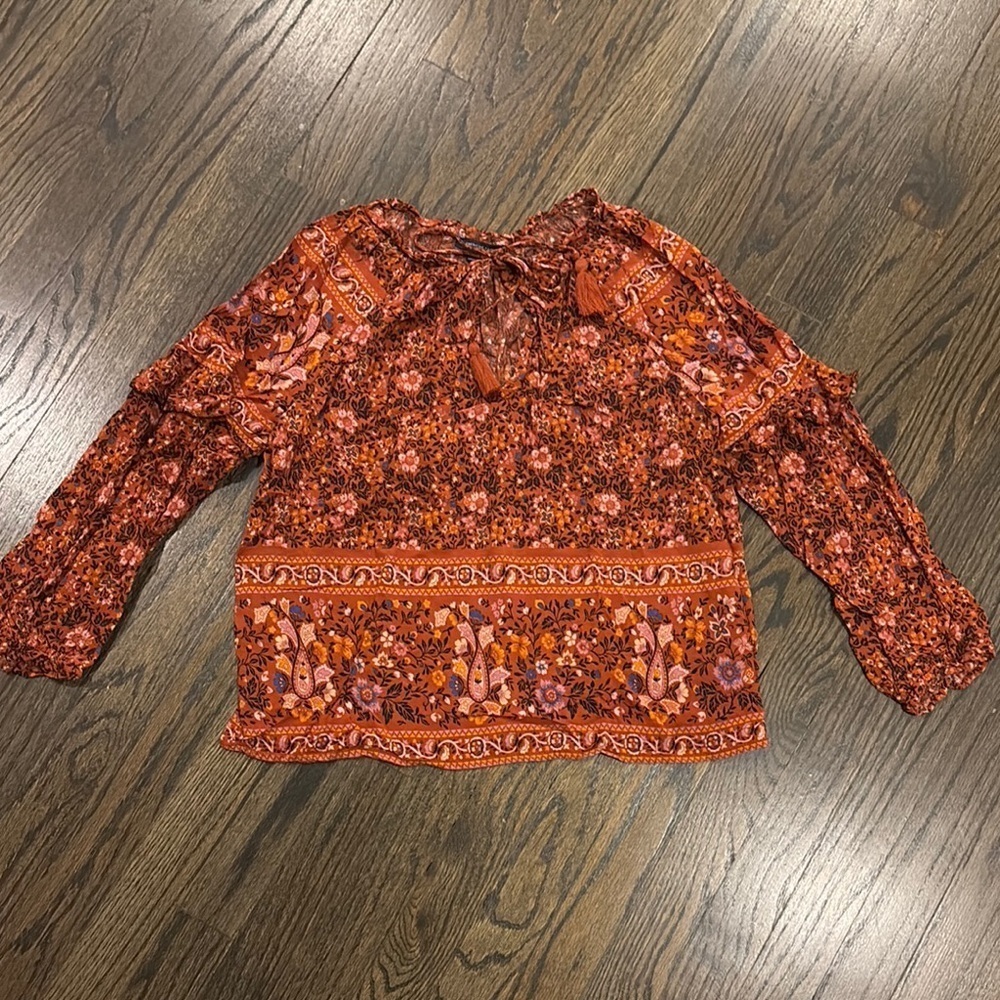 Ladies Floral Orange Peasant top by American Eagle (size Small)
